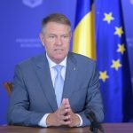 iohannis scrasnind din dinti