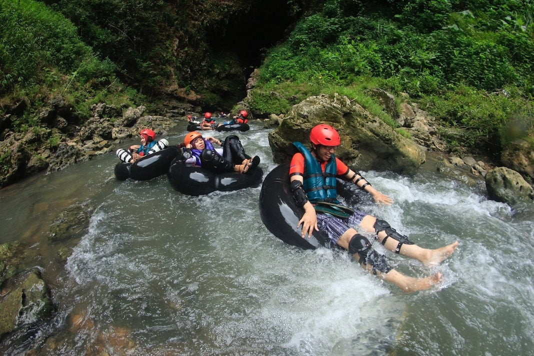 rafting