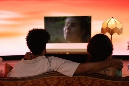 cuplu la tv