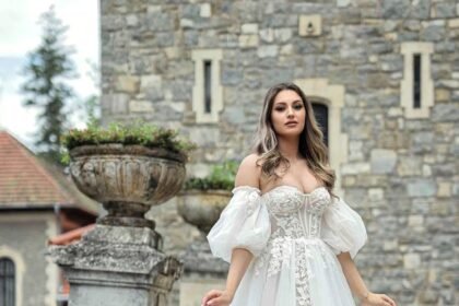 ce se poarta in materie de rochii de mireasa in 2024