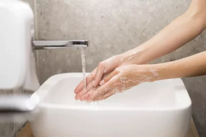 sapun-lichid-spuma-tork-sanito