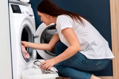 cand-masina-de-spalat-iti-da-batai-de-cap-ce-faci