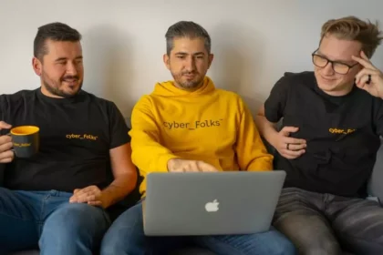 primul-pas-spre-identitatea-ta-online-ghid-practic-cyber-folks