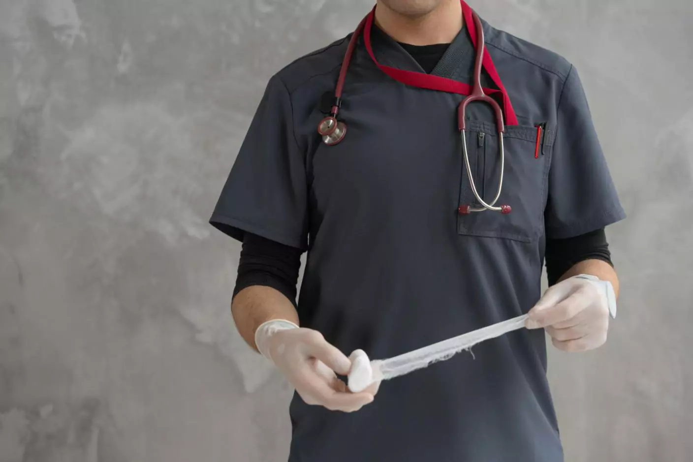 De ce este important să ai comprese sterile mereu la îndemână ca medic care se deplasează la domiciliu