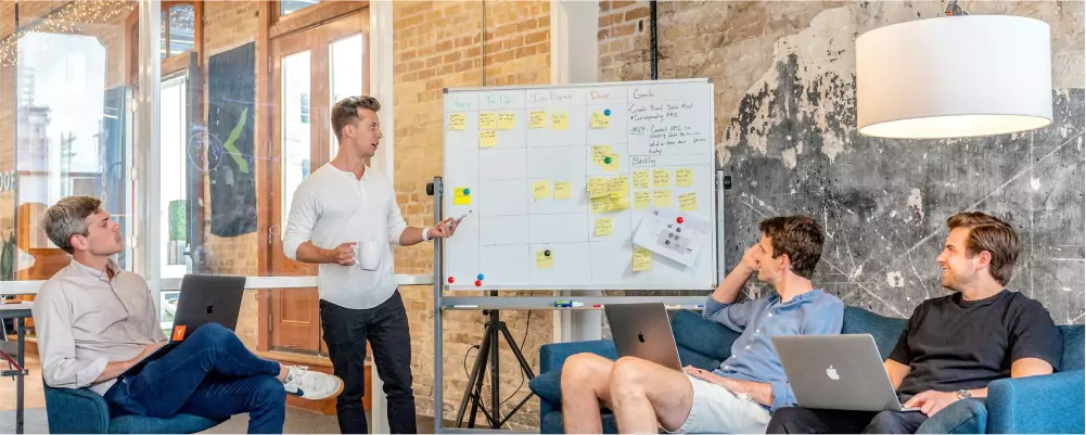 viziunea-tehnologica-incepe-cu-oamenii-lectii-despre-cultura-si-crestere