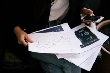 ghidul_investitorului_nceptor_ce_trebuie_s_tii_nainte_de_prima_tranzacie