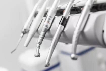 importana-calitii-unei-freze-dentare-n-succesul-i-eficiena-tratamentului