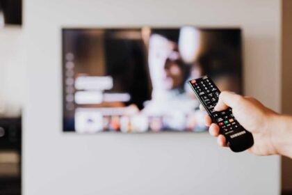 Avantajele și dezavantajele utilizării unui televizor smart