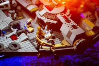 cum-iti-poate-imbunatati-lego-pentru-adulti-abilitatile-de-problem-solving