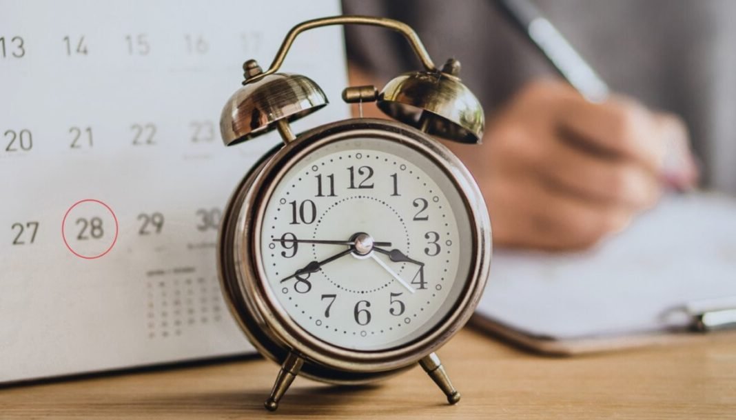 Comisia Europeană cere să se renunțe la schimbarea orei de două ori pe an