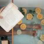 romnii-ar-trebui-s-caute-inspiraie-n-cri-nu-n-scurtturi-691743e5ba72d