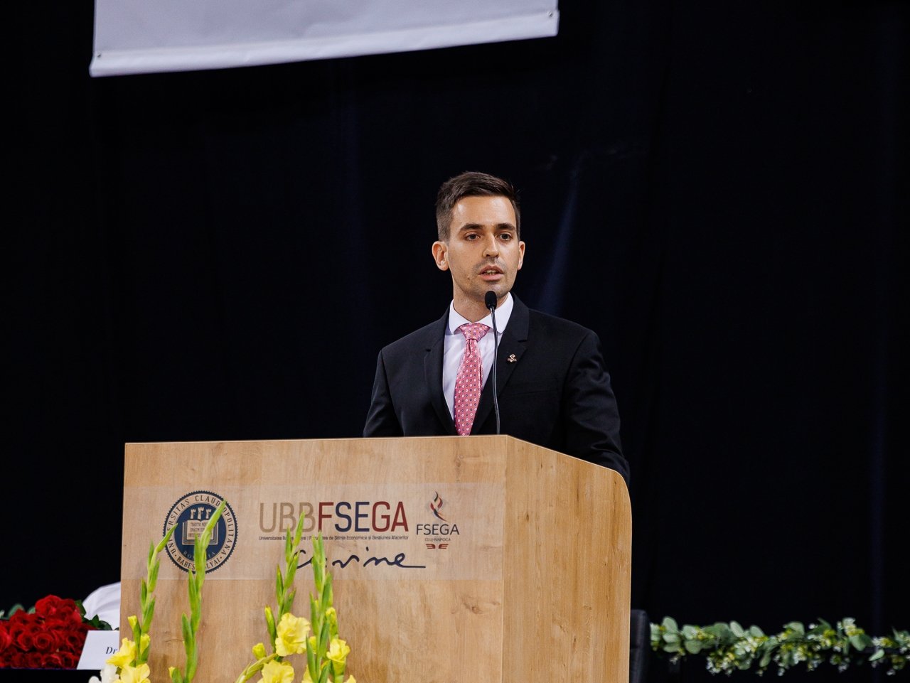 Economia României în 2025 – creștere de 0,7% și un deficit bugetar care scade lent