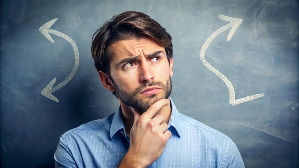 Privind cu incertitudine către 2026: 39% dintre români adoptă o atitudine neutră, iar 27% se așteaptă la ce e mai rău