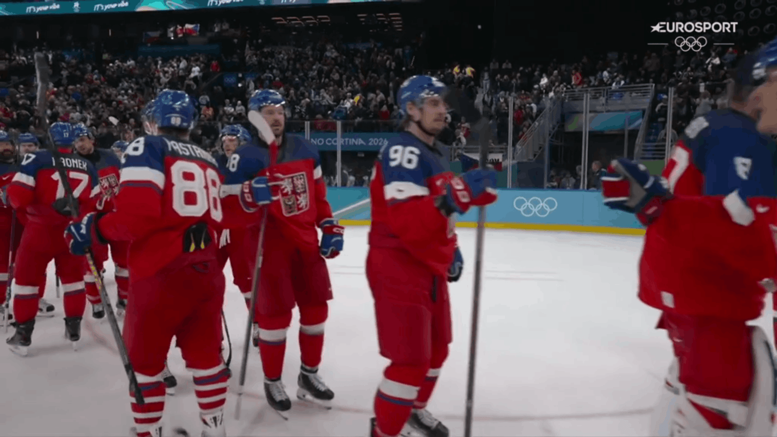 JO Hochei: În meciurile de calificare în sferturi, favoritele s-au impus pe linie