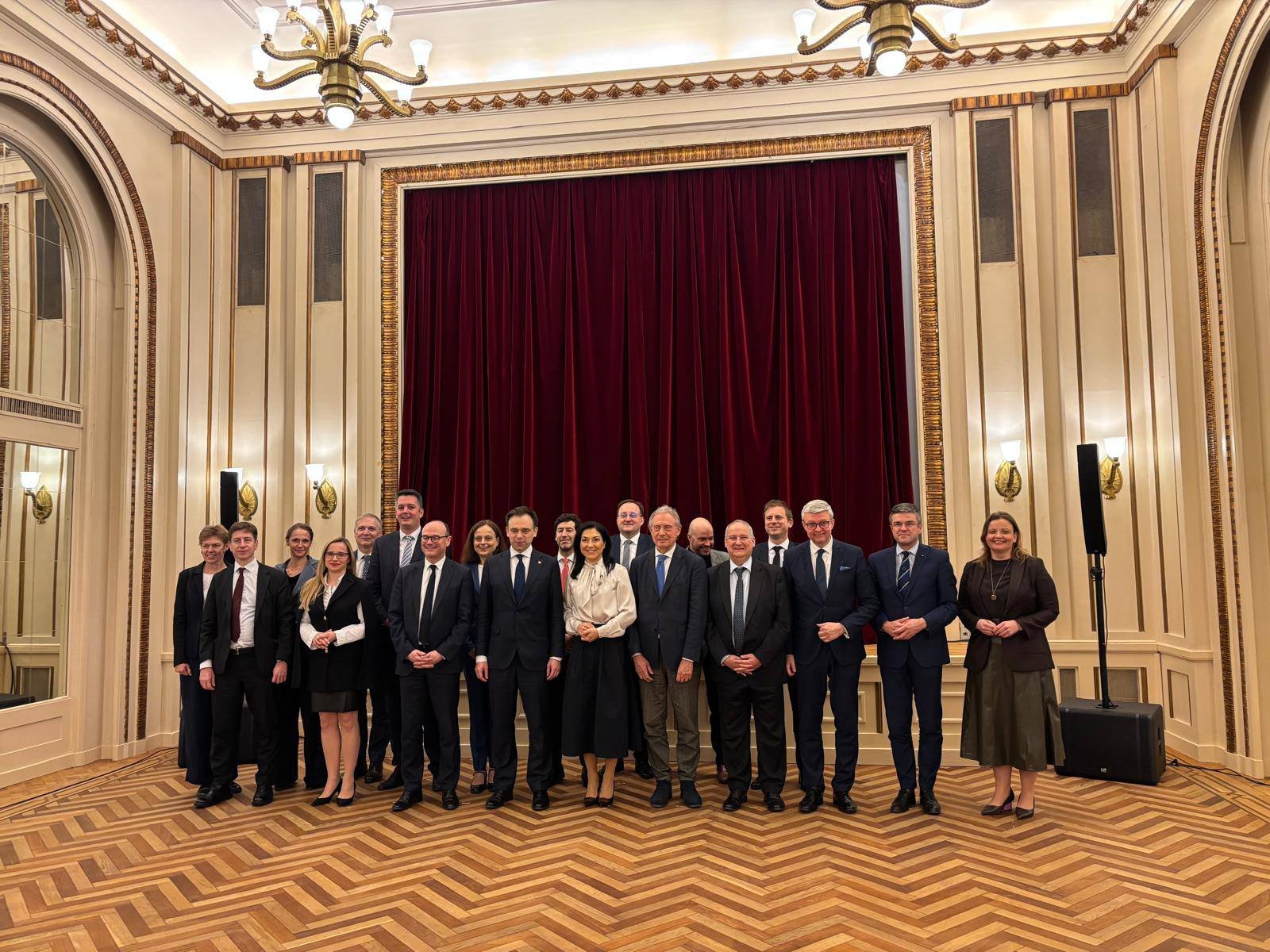 Reuniunea COMPET, accent pe reziliența industrială și reducerea dependențelor critice