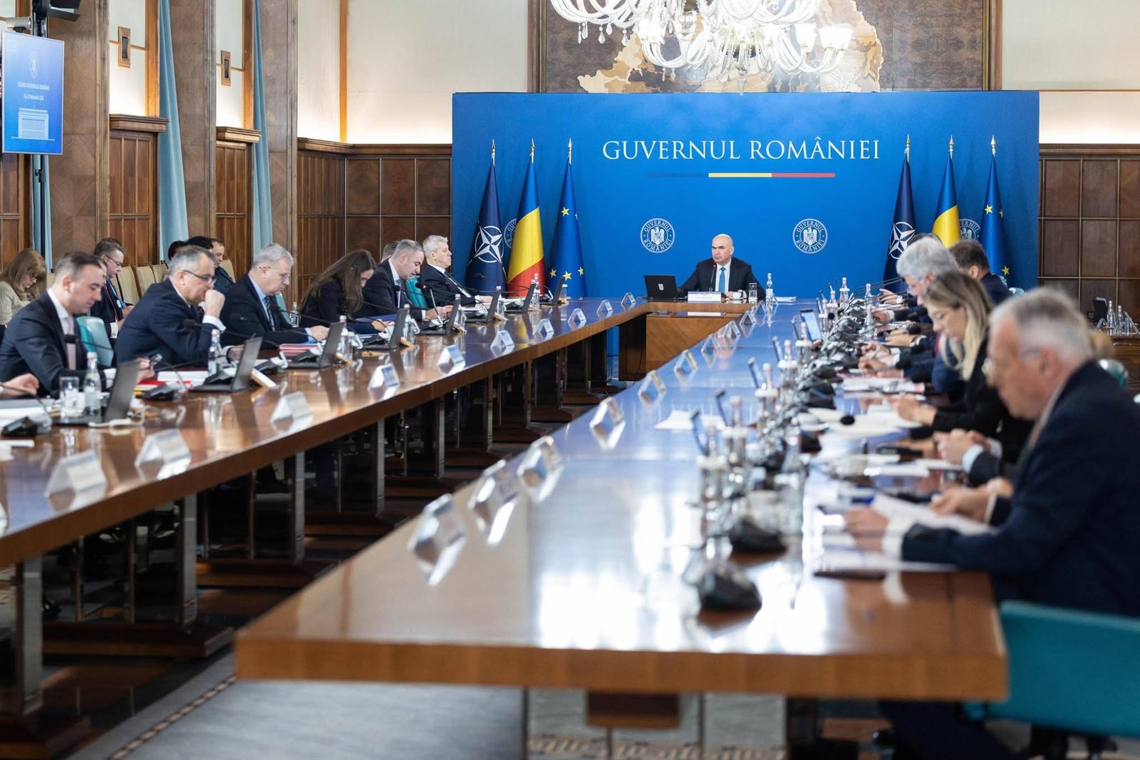 Guvernul României a adoptat Ordonanța de urgență privind dezvoltarea infrastructurii pentru combustibili alternativi București