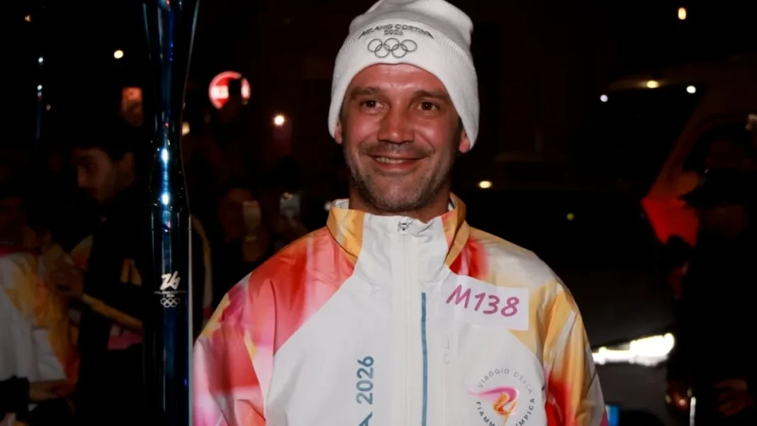Cristi Chivu a purtat torţa olimpică pentru Jocurile Olimpice Milano-Cortina 2026