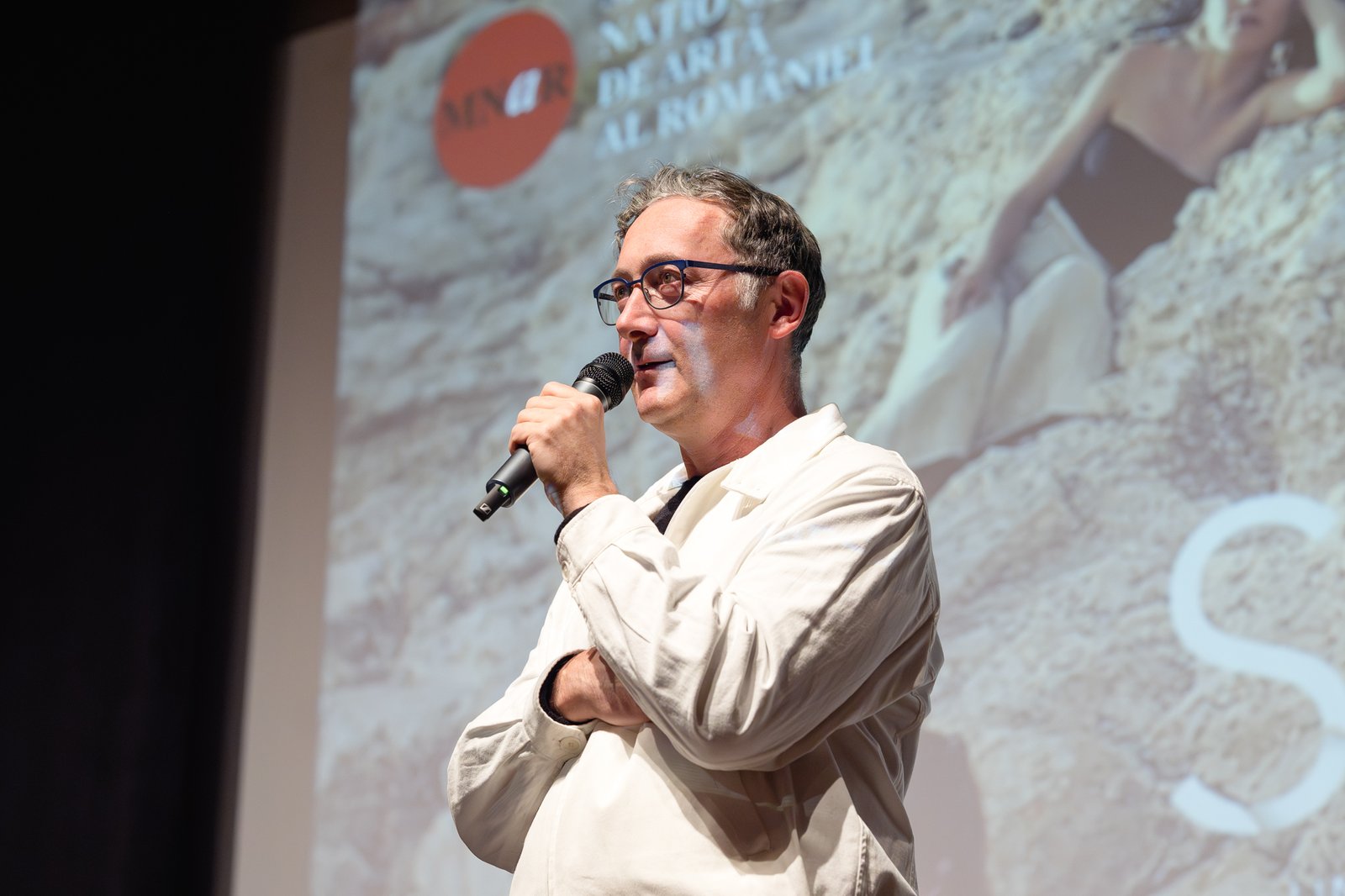 Sală plină la premiera de gală a filmului ”Un loc sigur” la Muzeul Național de Artă al României