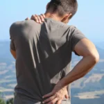 hernia-de-disc-la-aduli-activi-simptome-ignorate-i-soluii-reale