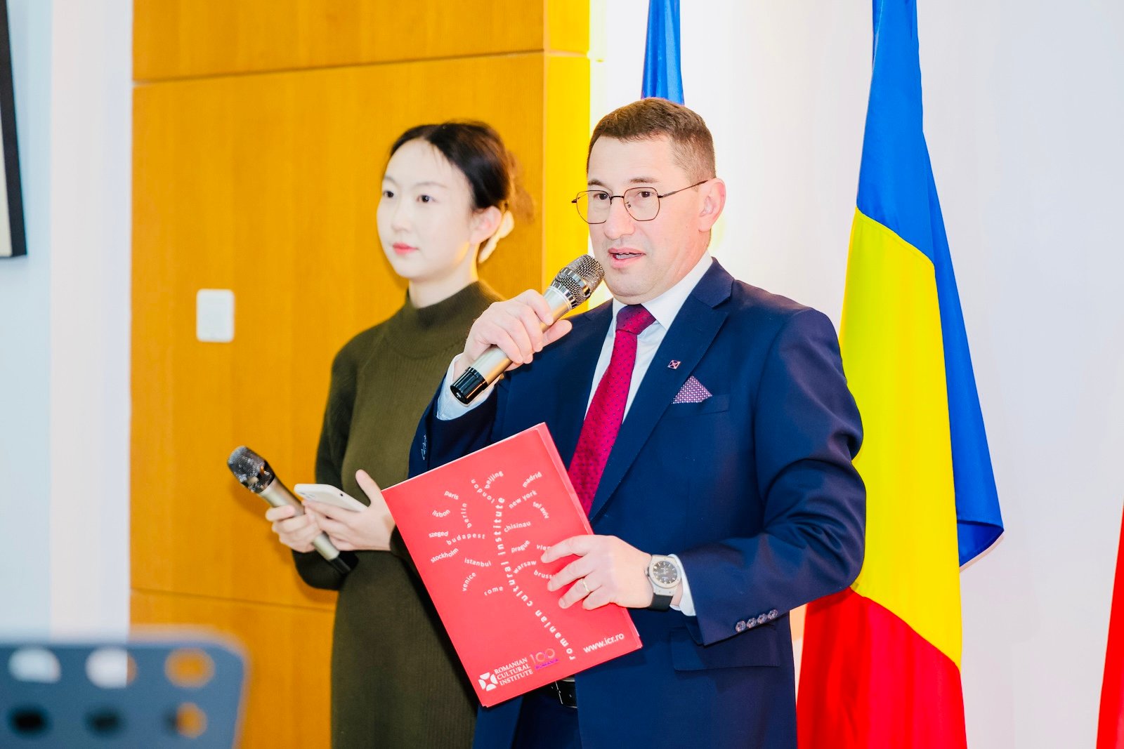 Ecouri în piatră și sunet, omagiu adus lui Constantin Brâncuși la Beijing