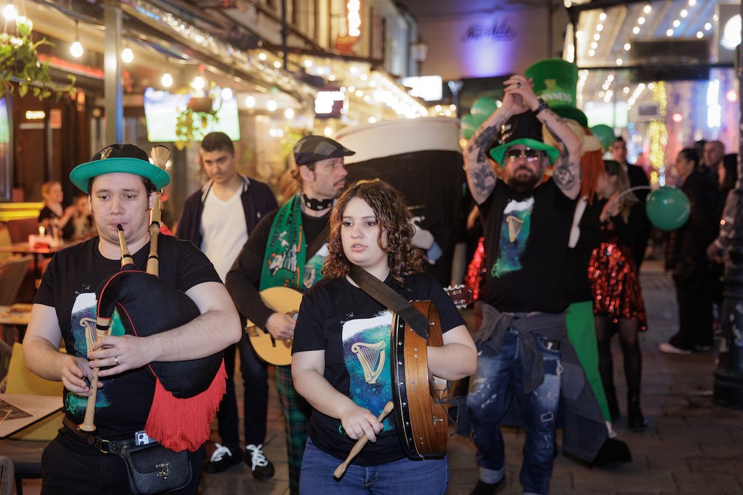 Guinness aduce de 30 de ani spiritul irlandez în Romania, de St. Patrick’s Day