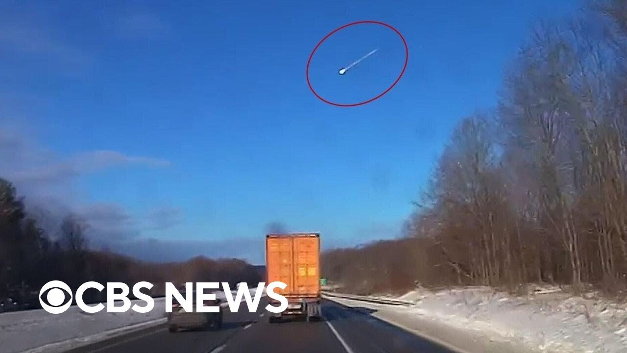 Meteorit observat pe cerul SUA. Explozie puternică auzită în Ohio și Pennsylvania