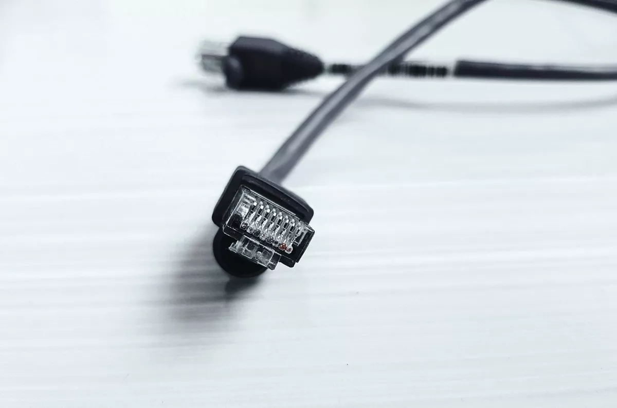 pigtail-prin-fibra-optica