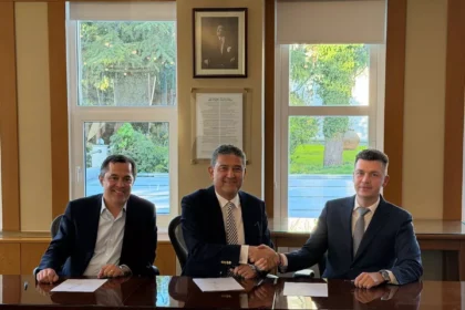 Aykut Özüner, Haydar Yenigun, Scobioala Andrei