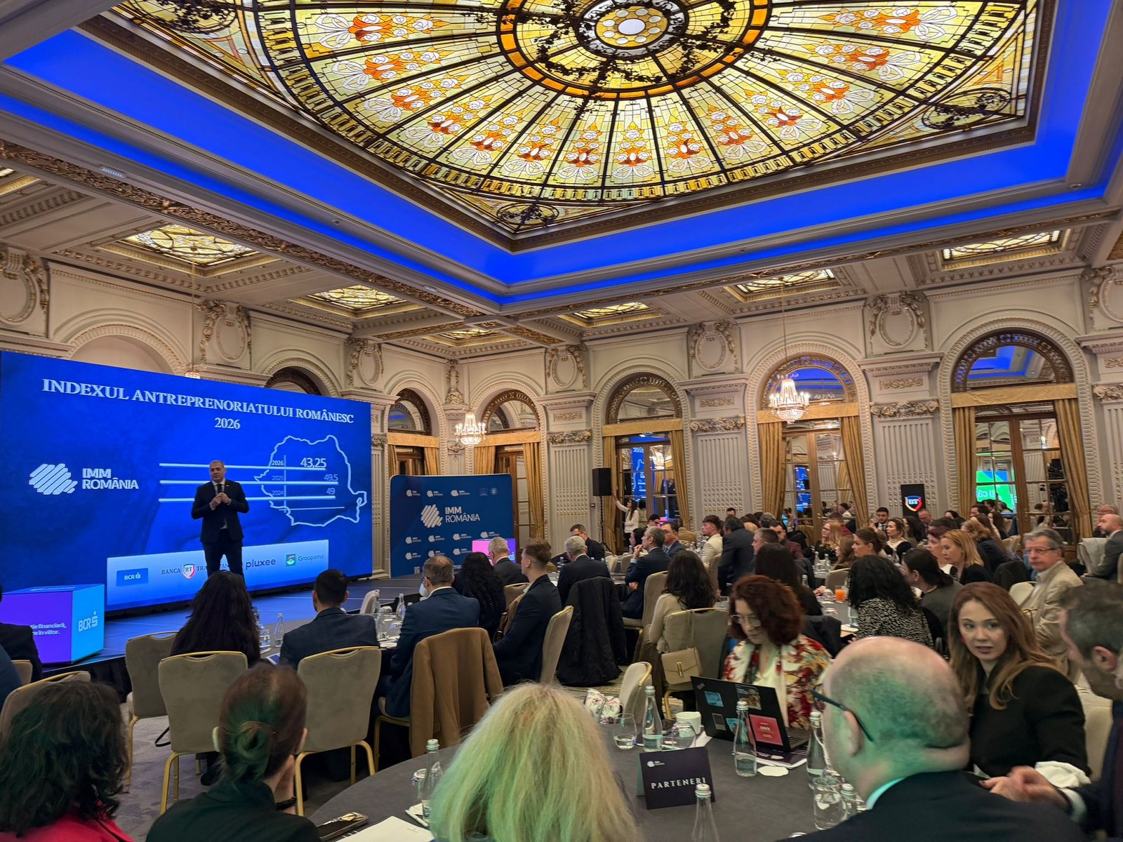 IMM România: Niciun antreprenor nu preconizează o creștere semnificativă a investițiilor pentru 2026