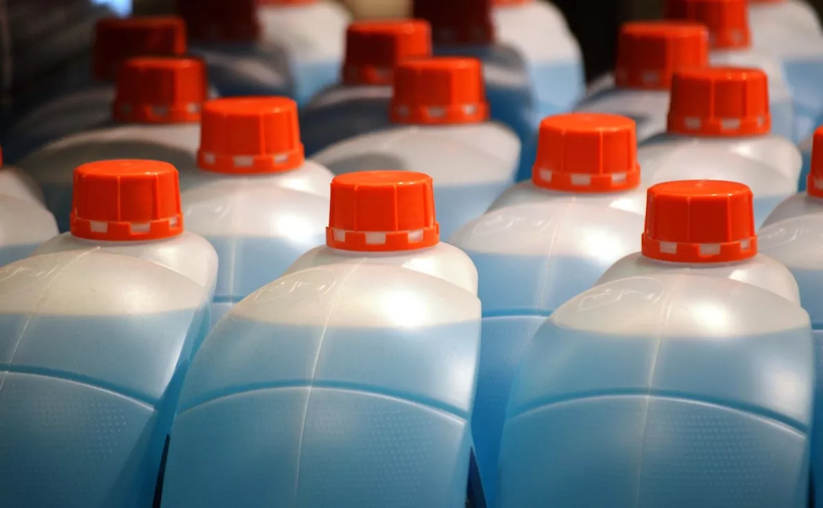 de-ce-tot-mai-multe-afaceri-aleg-detergentul-en-gros