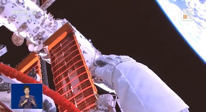 Stația spațială chineză îi va primi pe primii astronauți străini