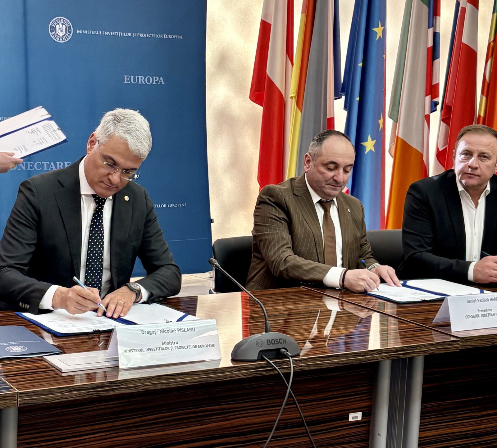 Peste 366 milioane euro pentru infrastructura de apă în județele Neamț și Mureș