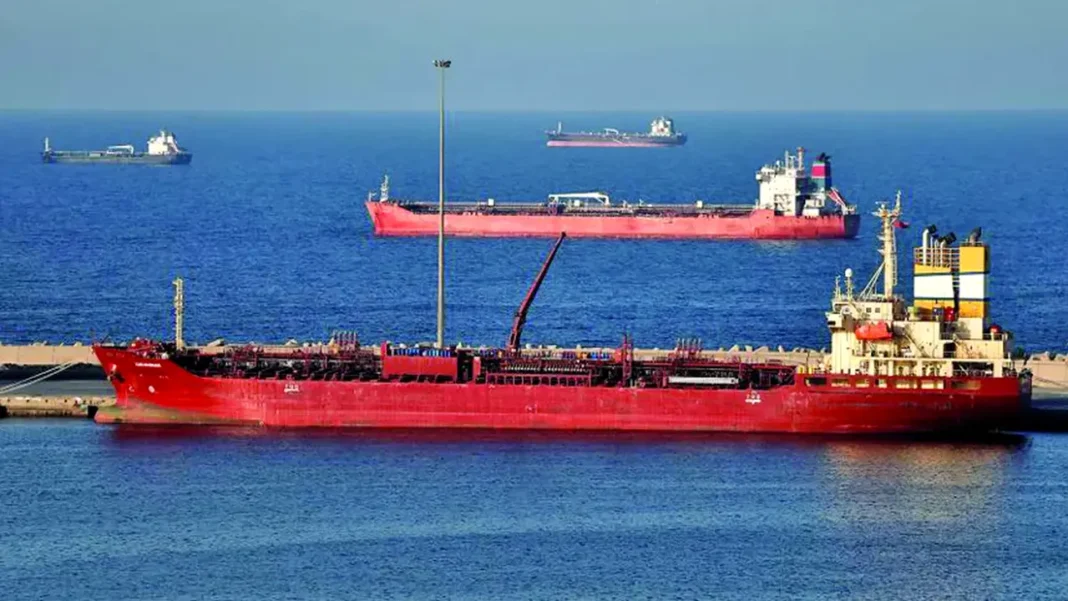 Iranul asigură din nou trecerea în siguranţă a navelor prin Strâmtoarea Ormuz