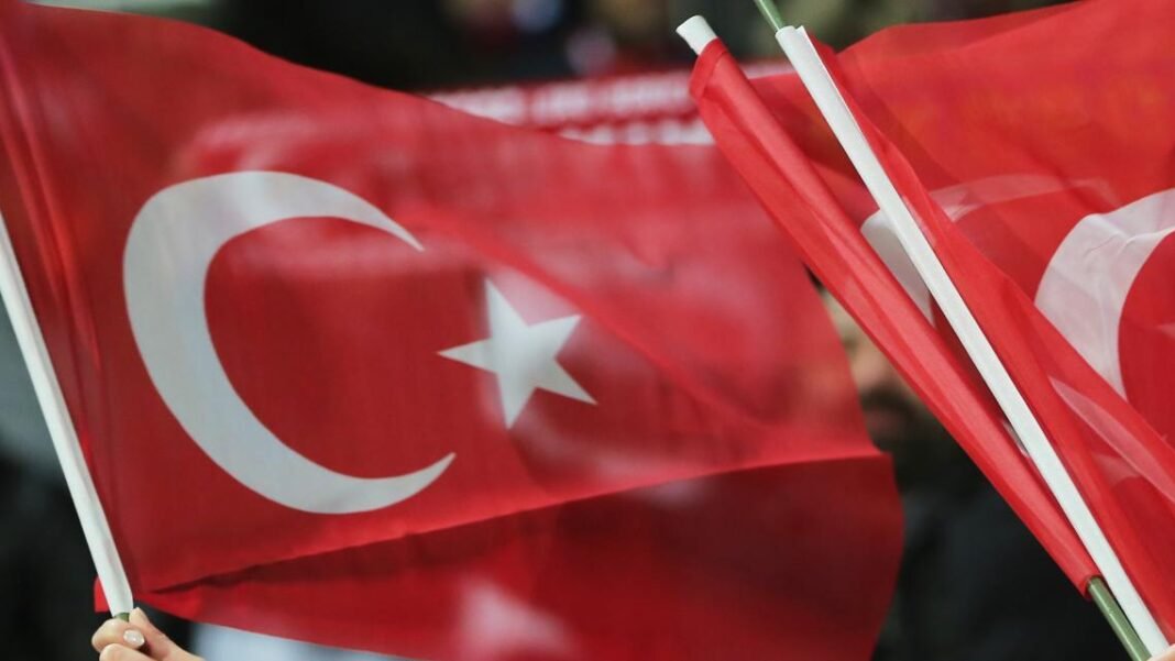 Atac armat într-o școală din Turcia: 16 răniți. Atacatorul, fost elev, s-a sinucis