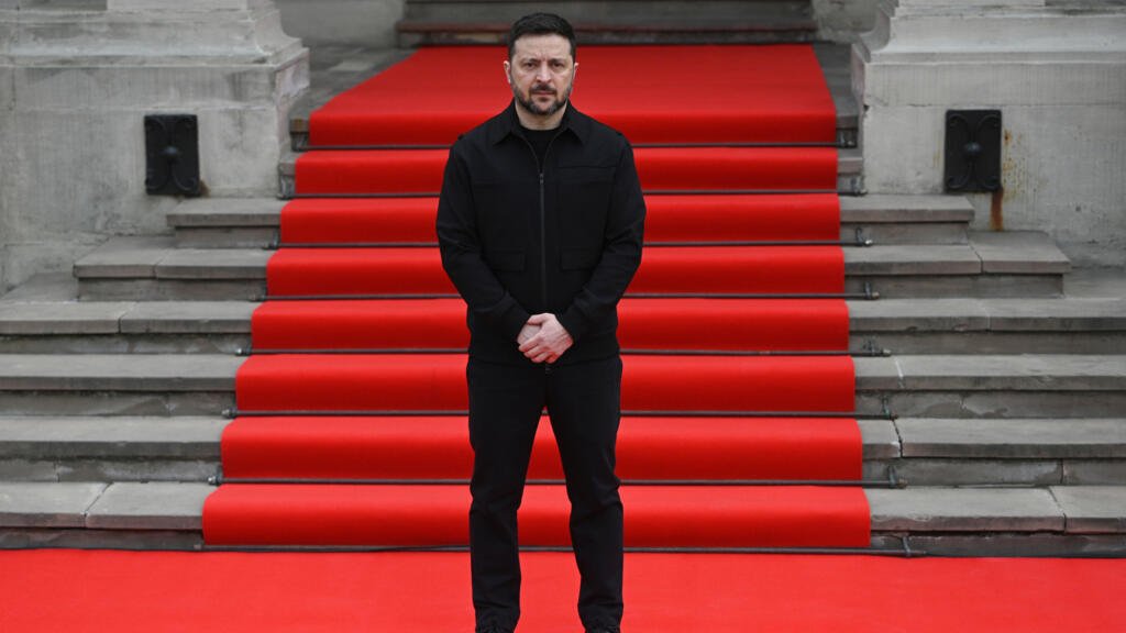 Zelenski se întâlnește cu liderii UE în Cipru: Bruxelles-ul deblochează un împrumut de 90 de miliarde de euro pentru Ucraina