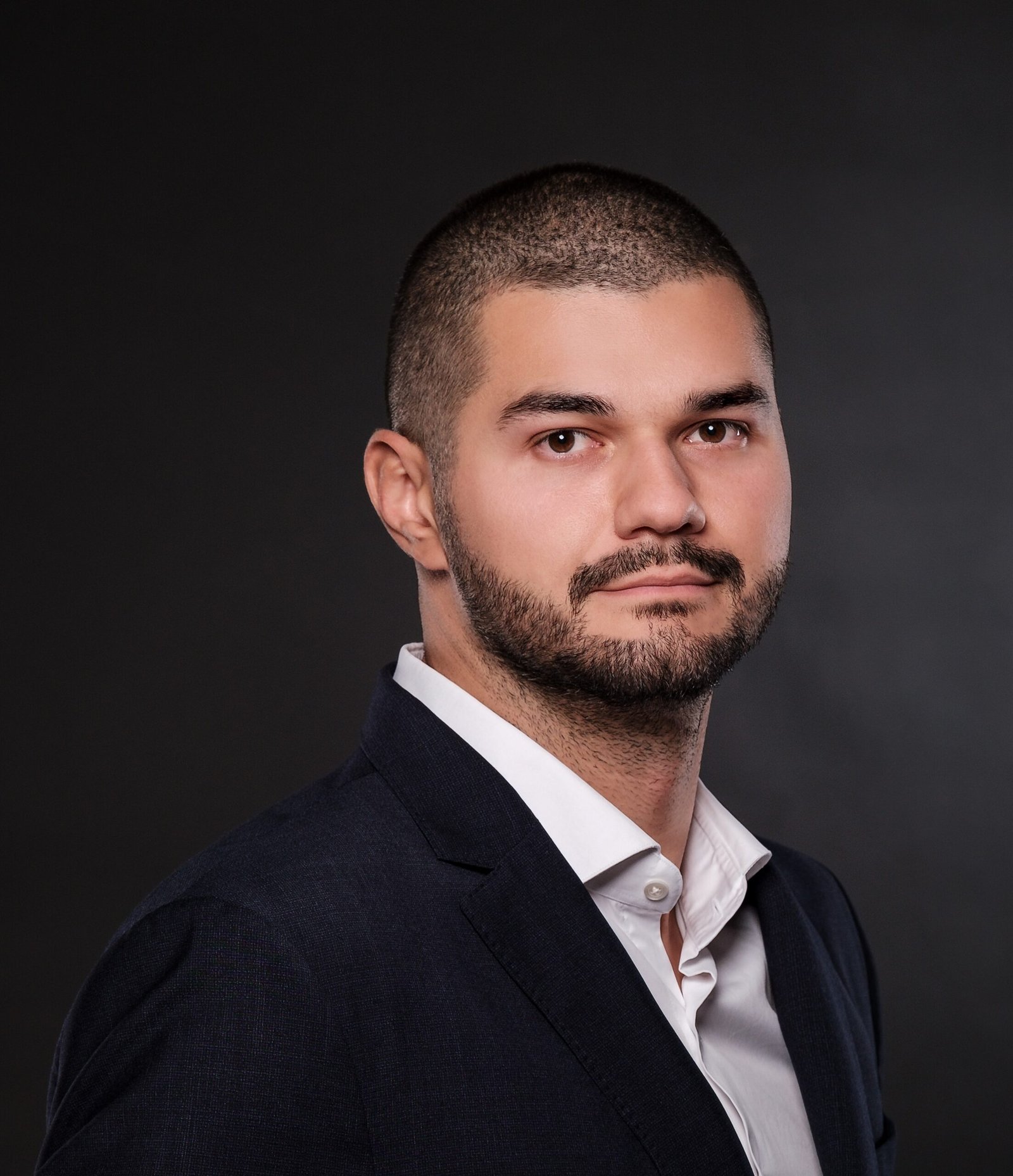 România atrage o nouă companie din domeniul AI; Global AI deschide un birou în Tower Center International din Piața Victoriei