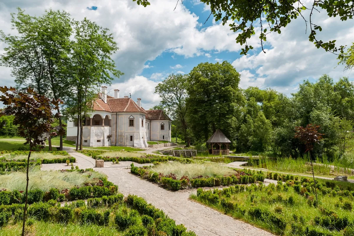 Castelul contelui Kálnoky Micloșoara