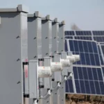 ghid-complet-despre-alegerea-unui-sistem-de-stocare-a-energiei