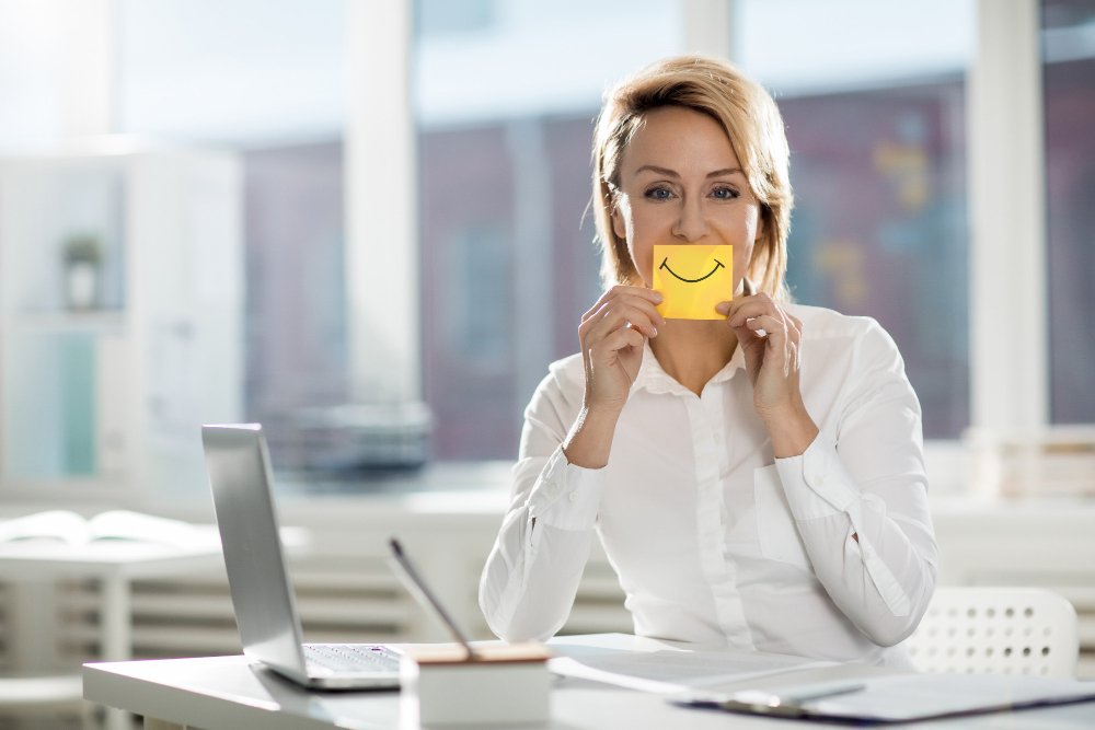 75% femei, 25% bărbați: în studiul național „Emoții la Muncă” se conturează primele date despre climatul emoțional la locul de muncă