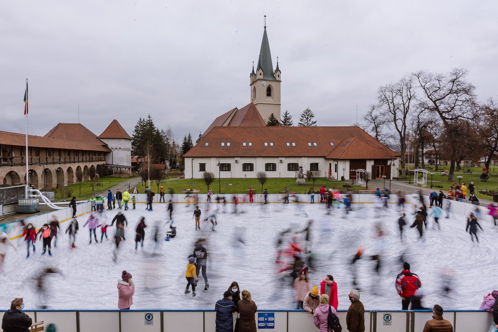 Cseke Attila: Patinoarul din Târgu Mureș va fi o bază sportivă modernă și multifuncțională