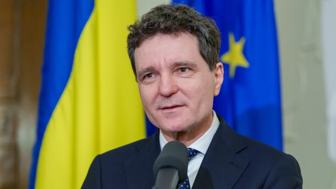 Nicușor Dan convoacă luni o nouă rundă de negocieri cu liderii PSD, PNL, USR și UDMR