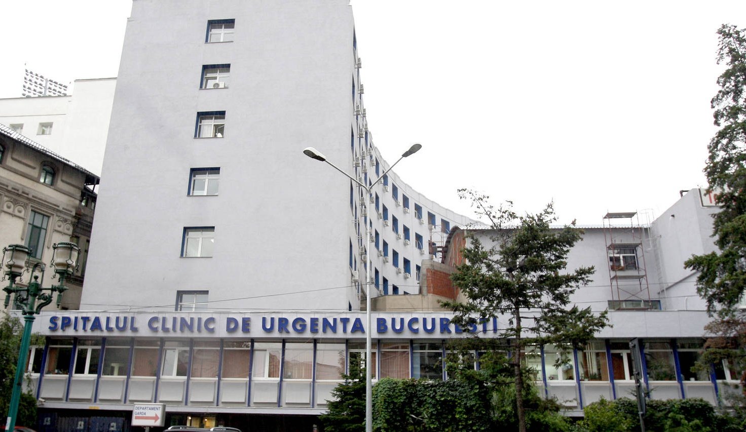 Cseke Attila dispune remedierea deficiențelor constatate la secția de medicină internă a Spitalului Clinic de Urgență București – Floreasca în termen de 30 de zile