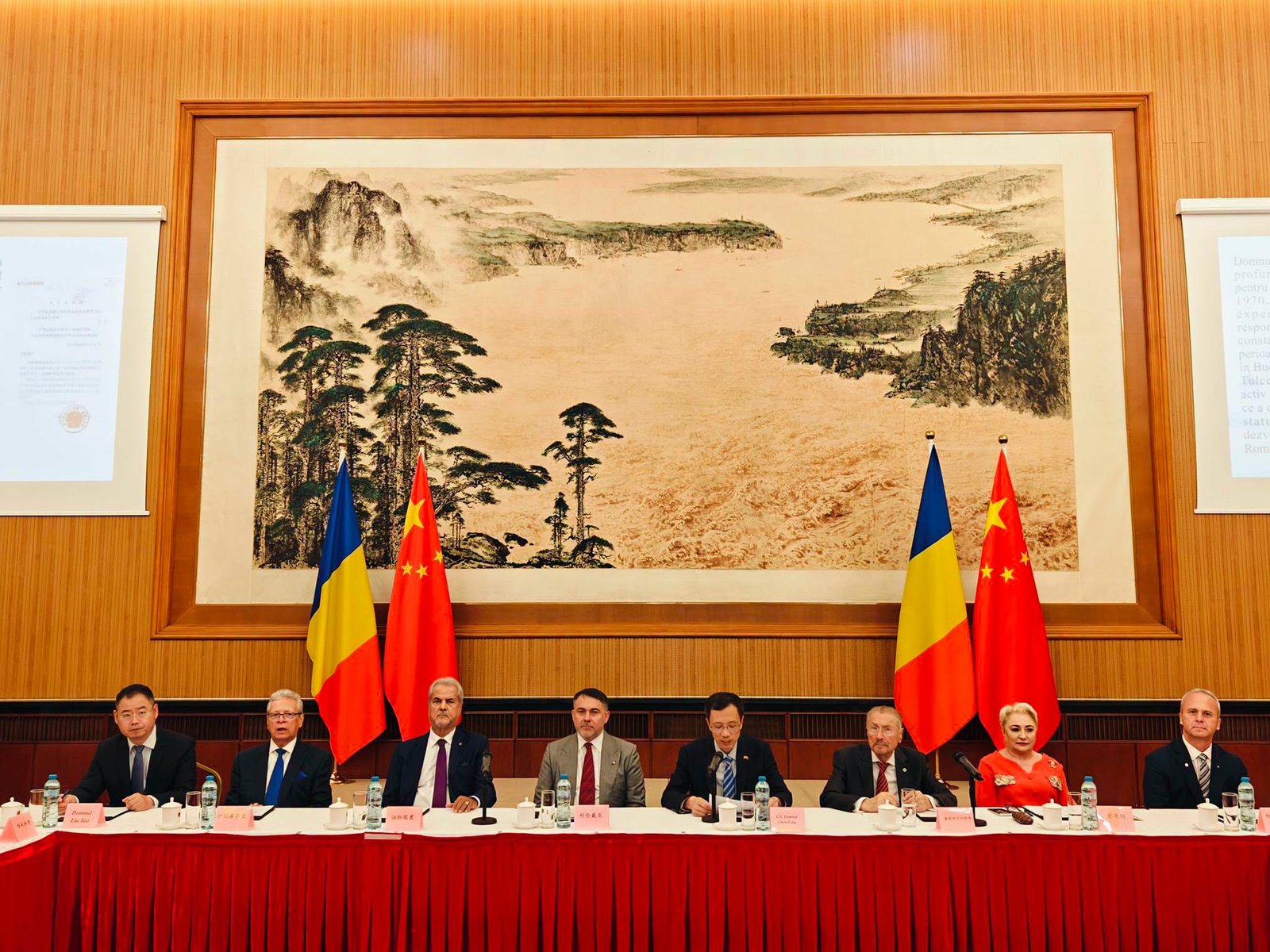 100 de ani de la nașterea Președintelui Jiang Zemin, eveniment marcat la Ambasada Republicii Populare Chineze în România
