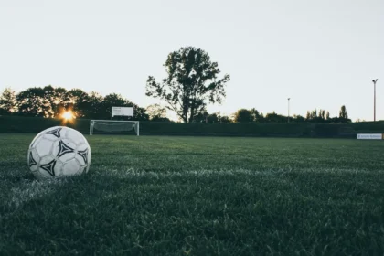 gazon fotbal