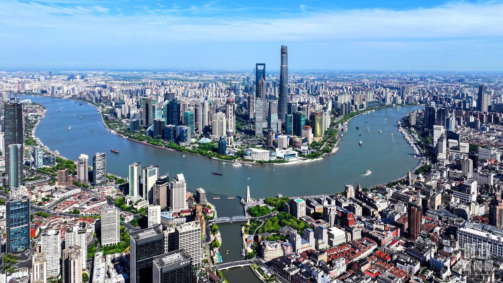 Modernizarea cu specific chinezesc constă mai întâi în modernizarea tehnologică