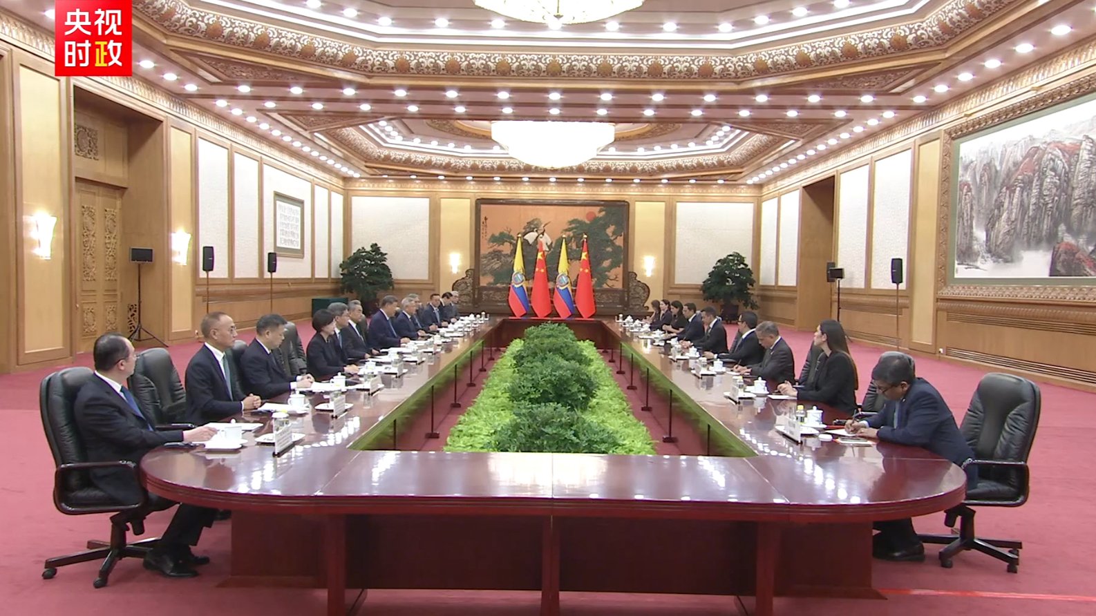 Xi Jinping, convorbiri cu președintele Ecuadorului