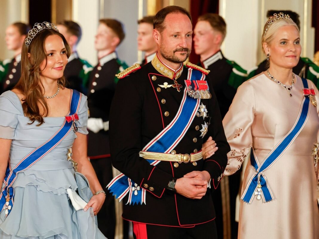 Prințul moștenitor Haakon devine noul rege al Norvegiei