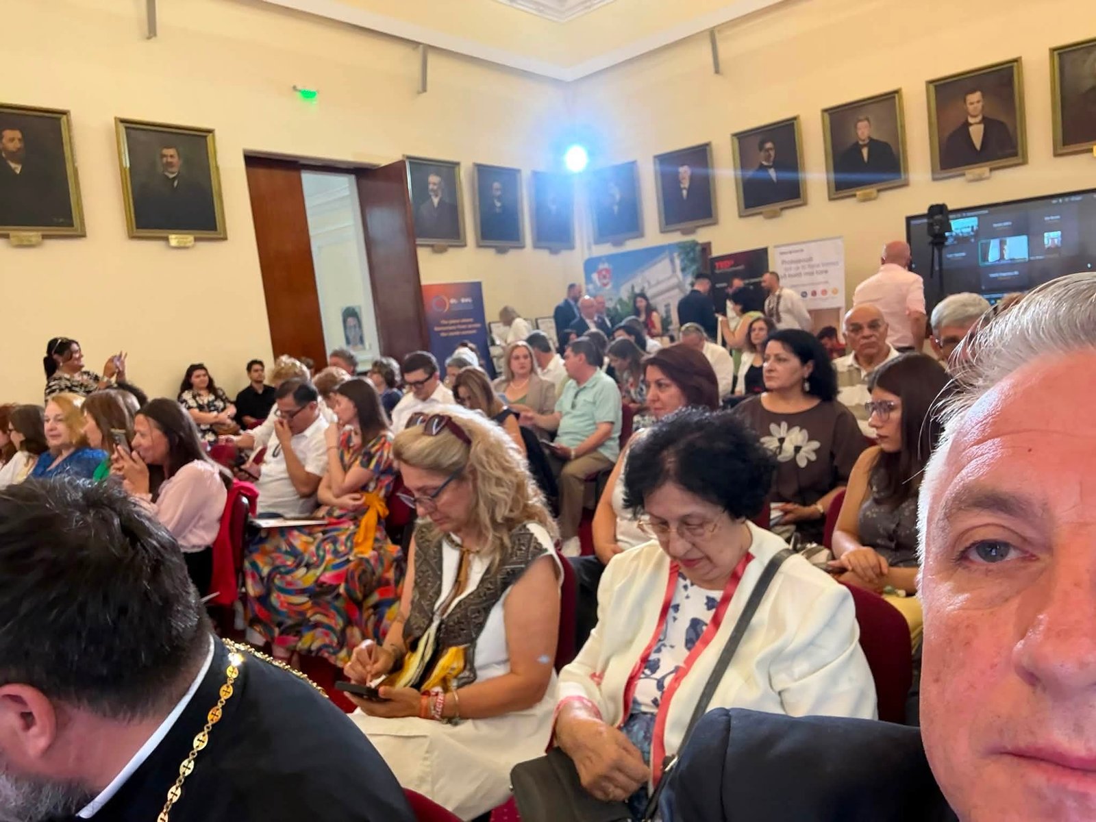 RePatriot: Iașiul a aprins din nou, cu putere și emoție, flacăra Zilelor Diasporei