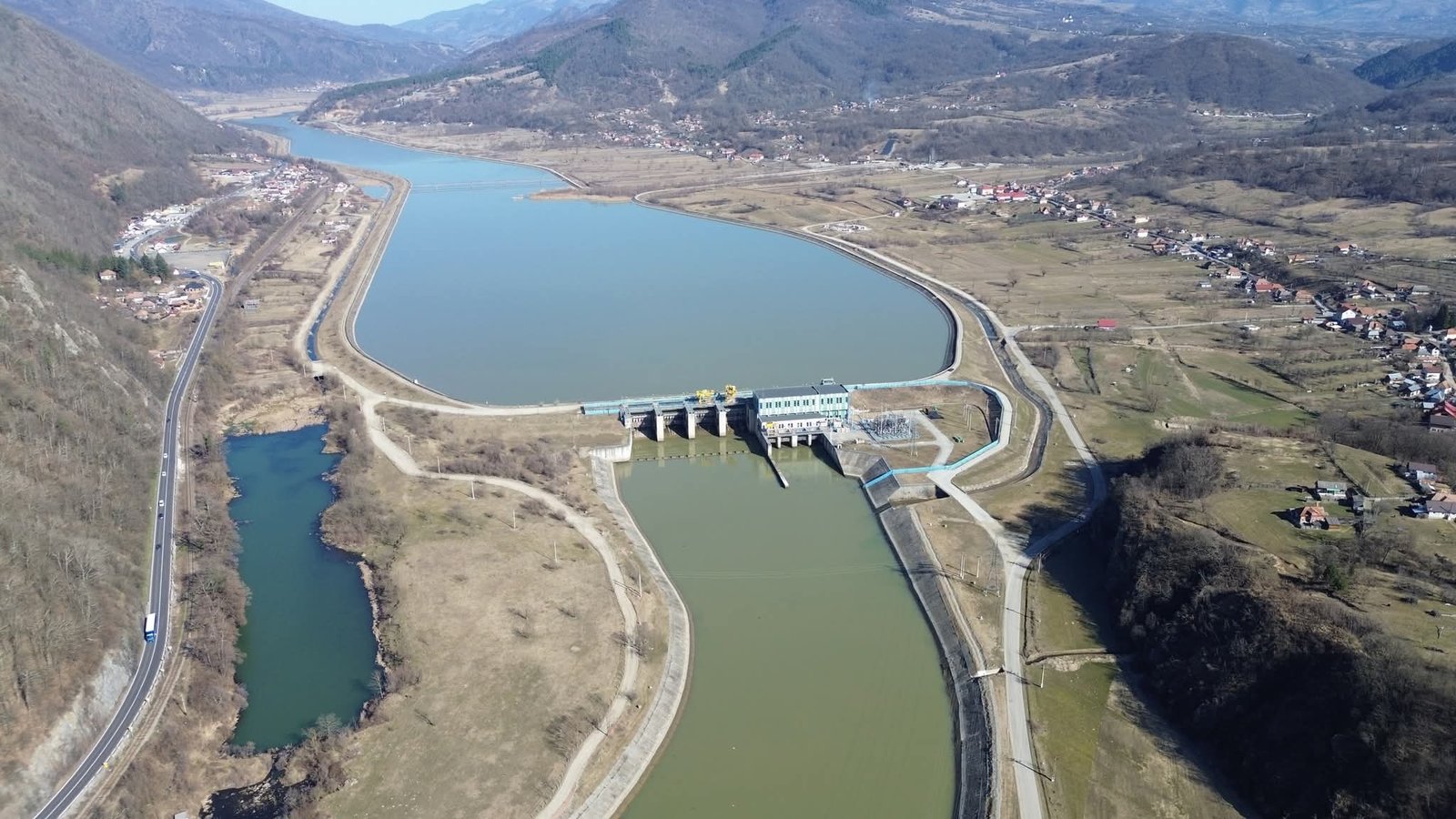 Ministerul Mediului a emis acordul de mediu pentru finalizarea amenajării hidroenergetice Cornetu-Avrig