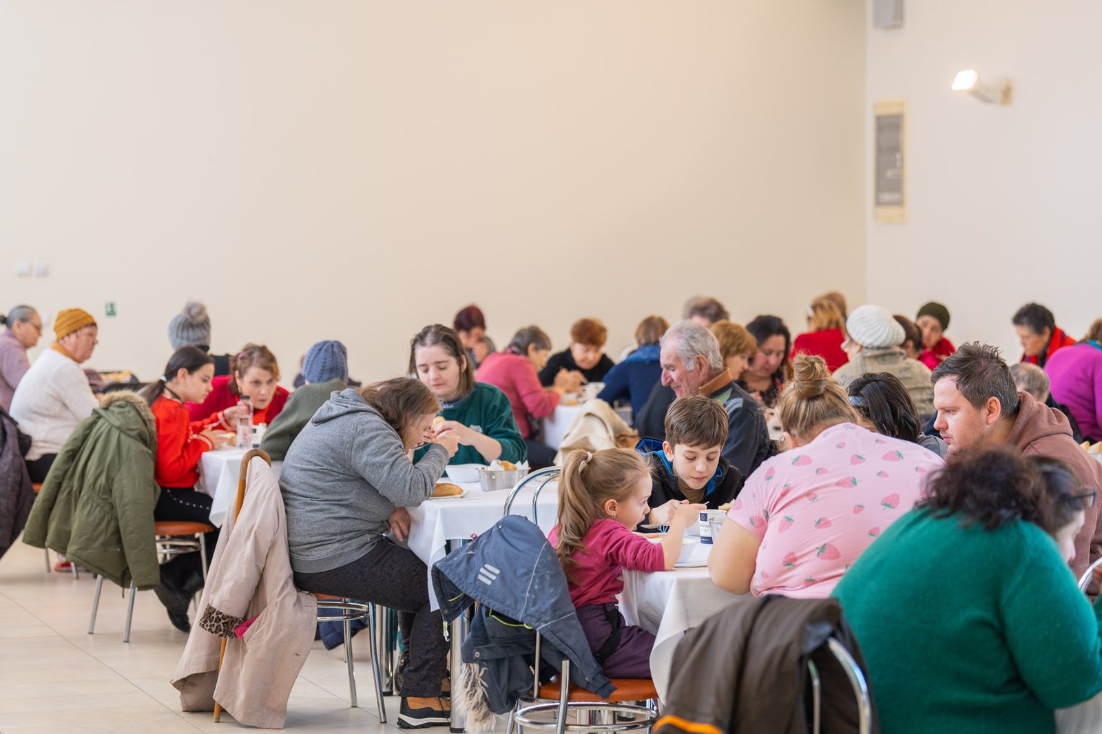 Garanti BBVA se alătură misiunii Social Food și asigură 800 de porții de mâncare caldă pentru persoane vulnerabile